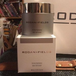 Rodan + Fields Active Hydration Body Replenish